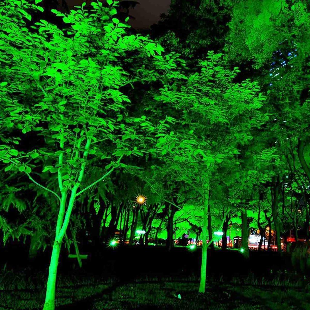 Projecteur RGB étanche pour arbres d'extérieur avec télécommande