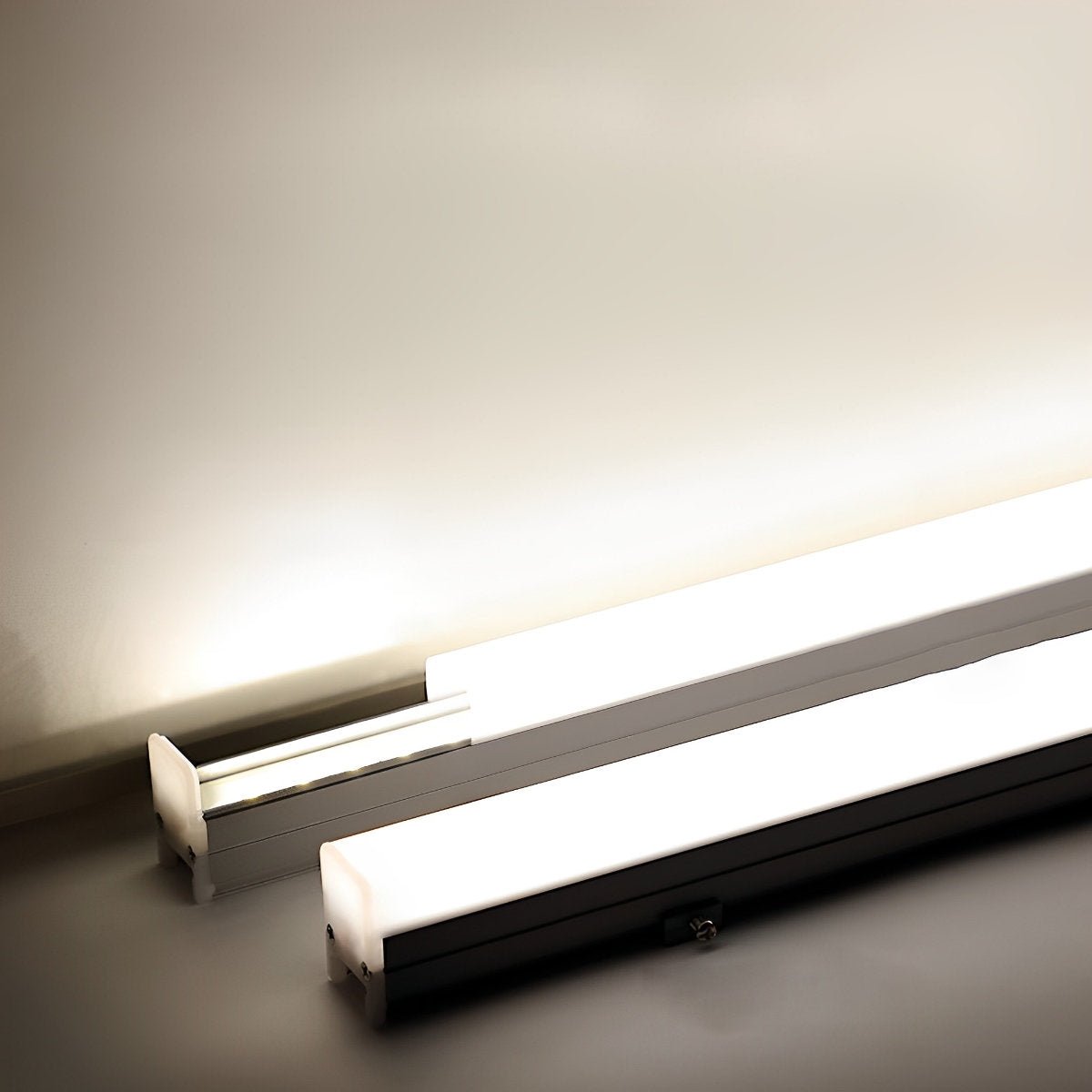 Luminaires linéaires LED modernes blancs minimalistes étanches encastrés