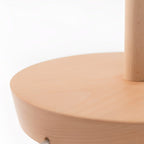 Lampe sur pied LED avec abat-jour en tissu et bois de hêtre moderne