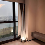 Lampe sur Pied LED Dimmable en Forme de Pyramide Haute et Moderne