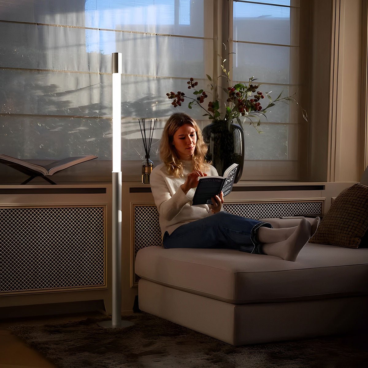 Lampe de sol LED moderne minimaliste et réglable