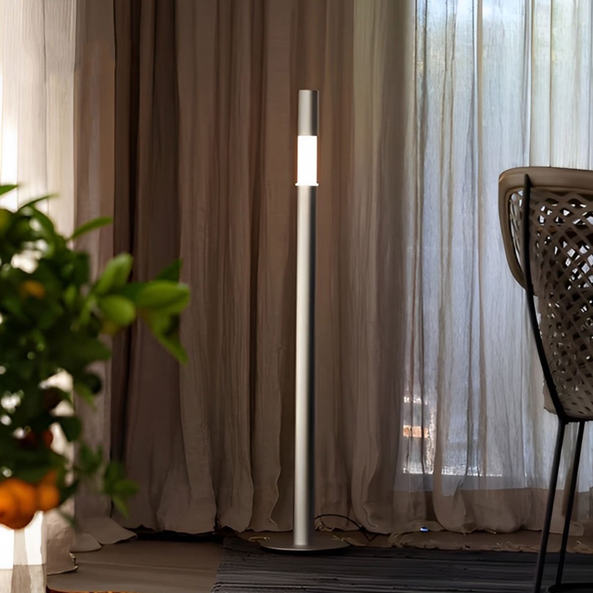 Lampe de sol LED moderne minimaliste et réglable