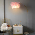 Lampe de sol LED ajustable en plumes d'autruche de style romantique moderne