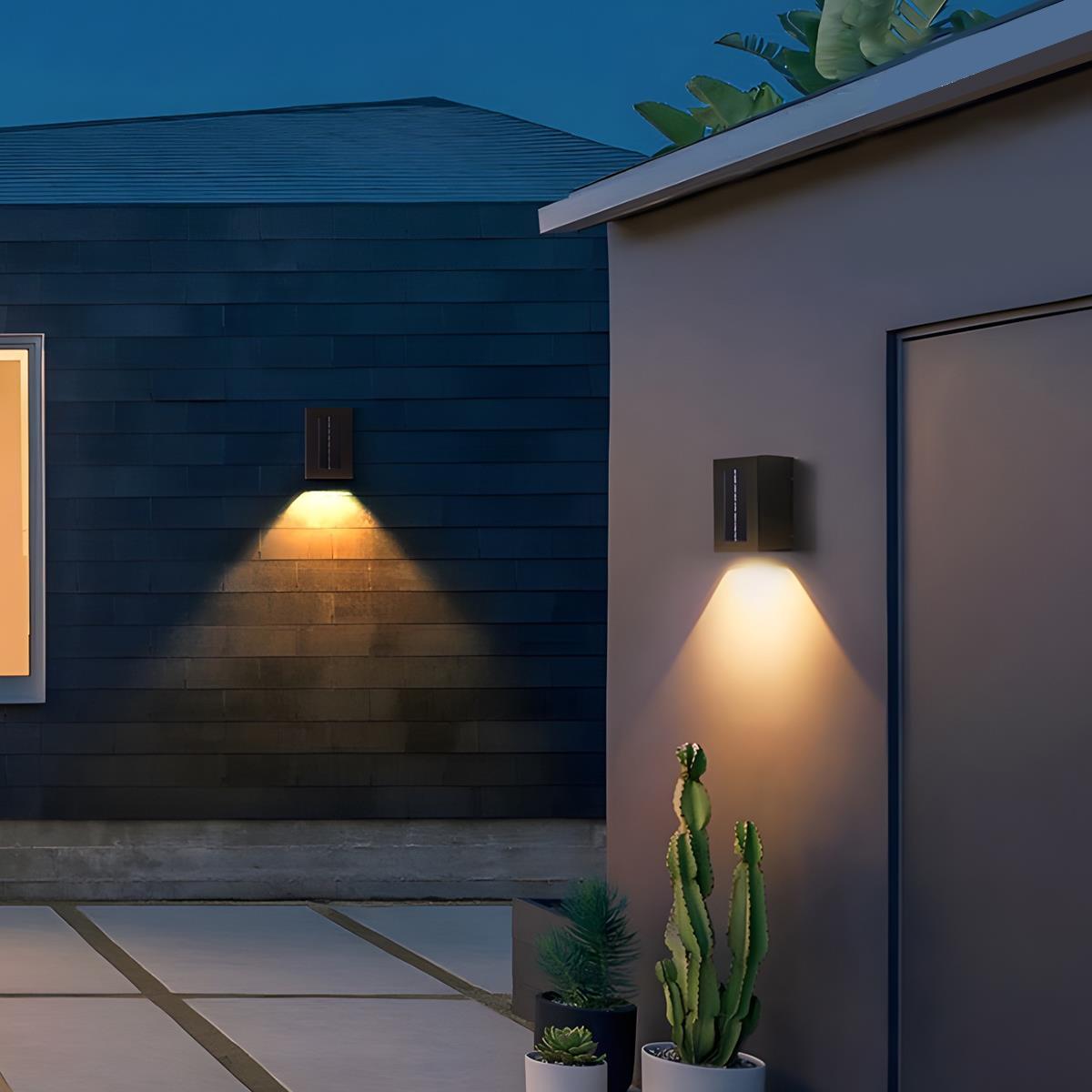 Appliques murales extérieures LED modernes étanches vers le haut et vers le bas