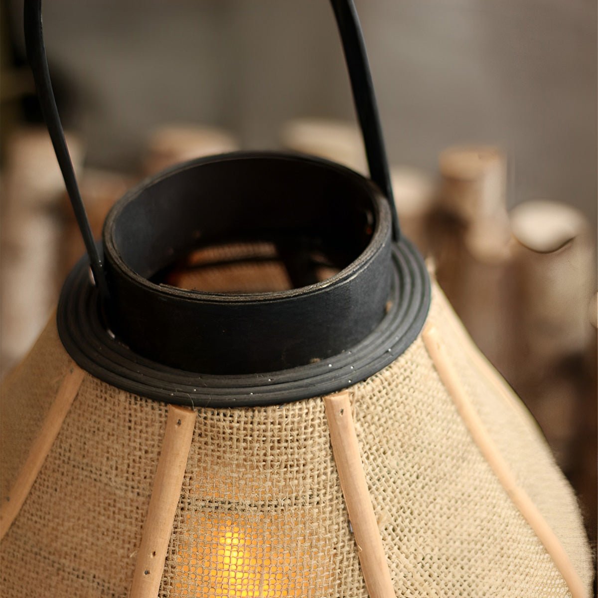 Lampe sur pied en bois vintage avec bougie LED