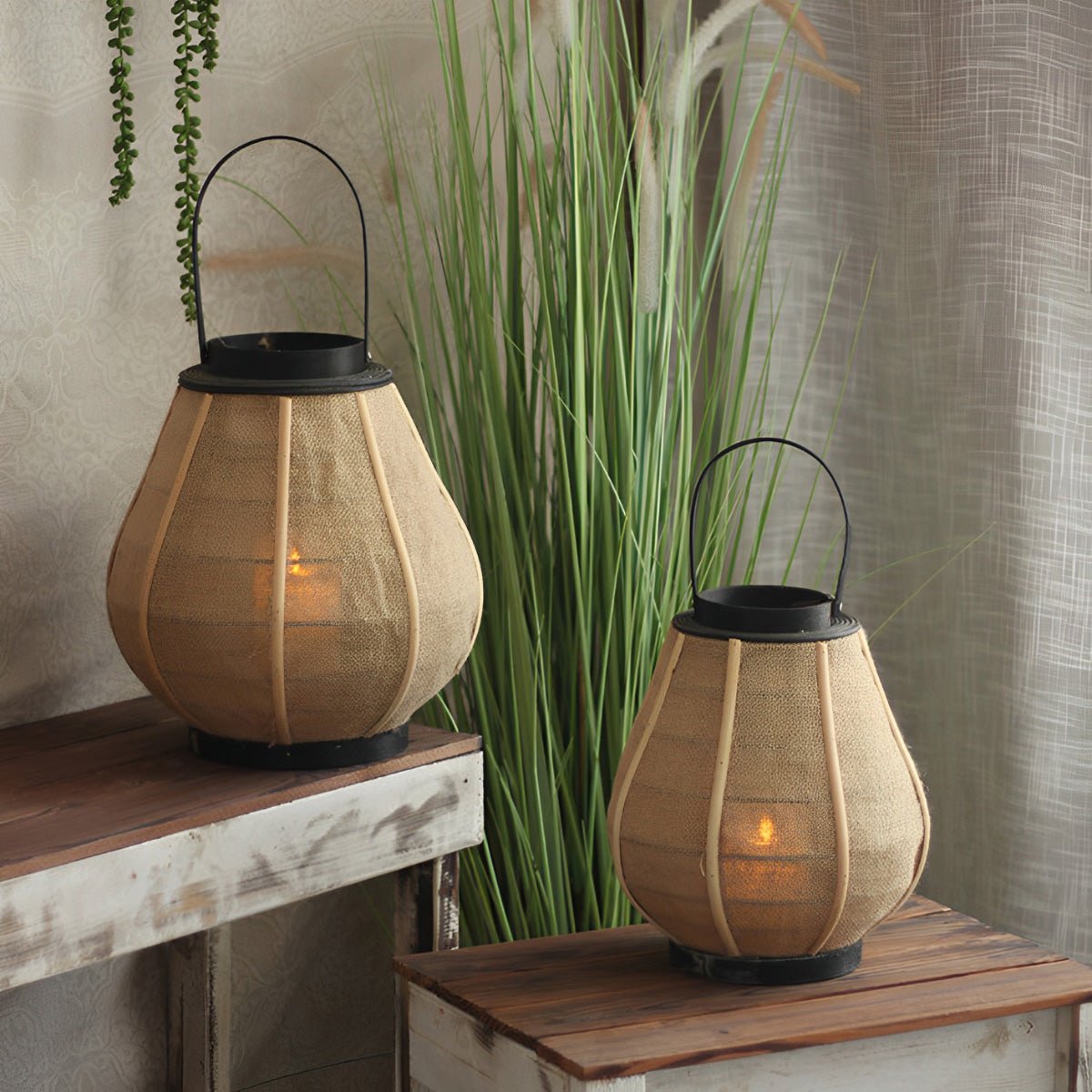 Lampe sur pied en bois vintage avec bougie LED