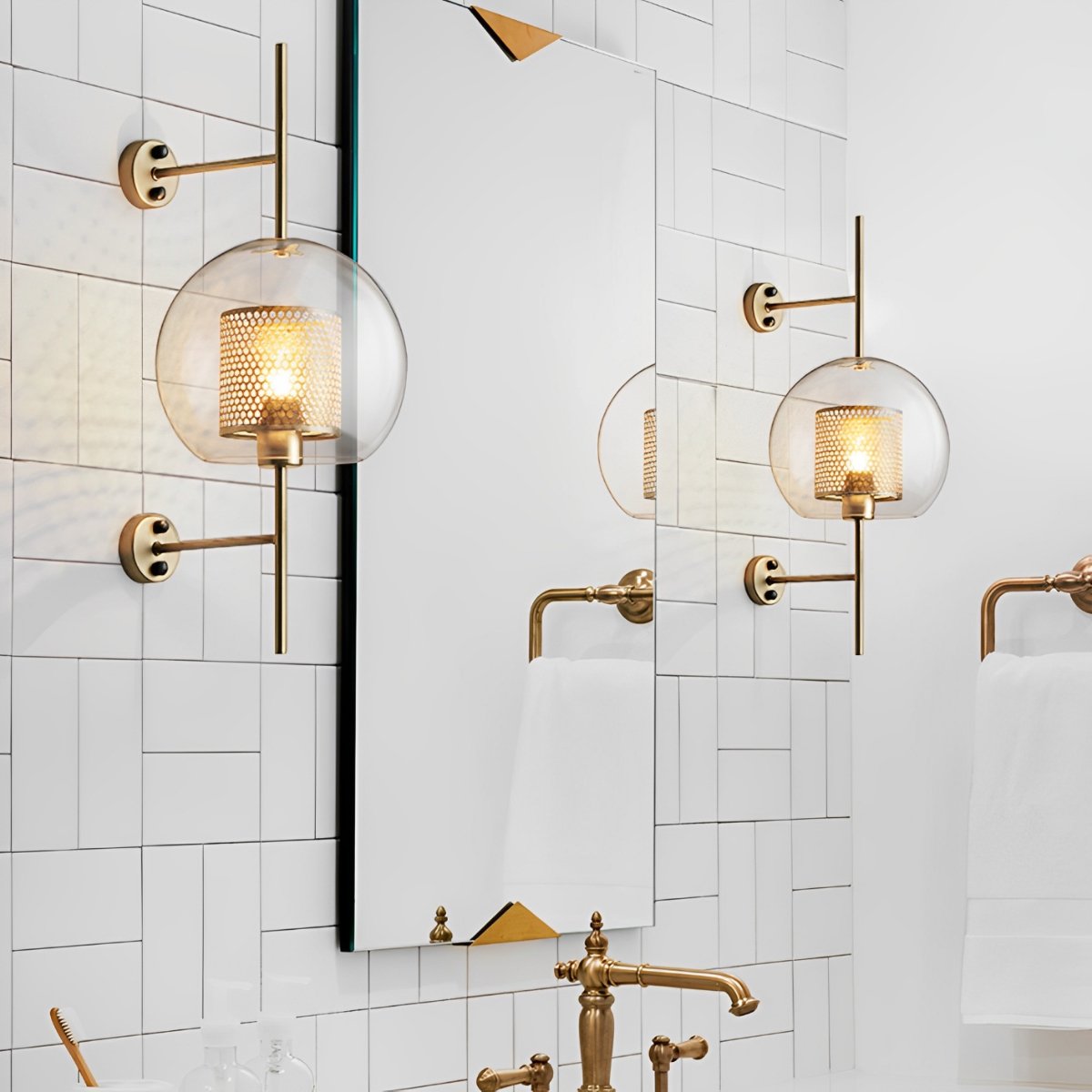 Appliques Murales LED en Verre Globe Industriel Vintage de Luxe