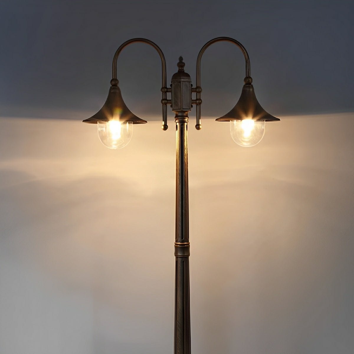 Luminaires de Poteau LED Vintage Étanches à Éclat