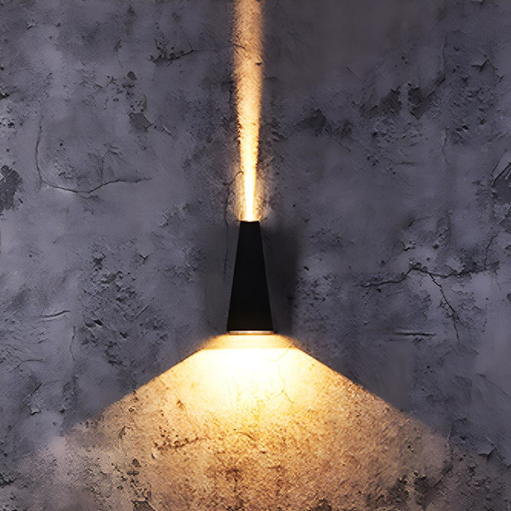 Projecteur mural extérieur LED moderne étanche à faisceau montant et descendant