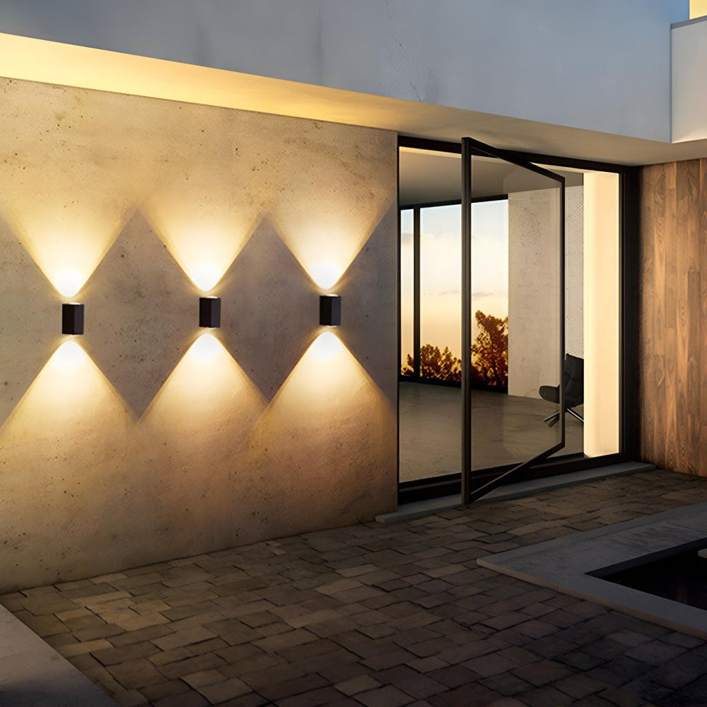 Projecteur mural extérieur LED moderne étanche à faisceau montant et descendant