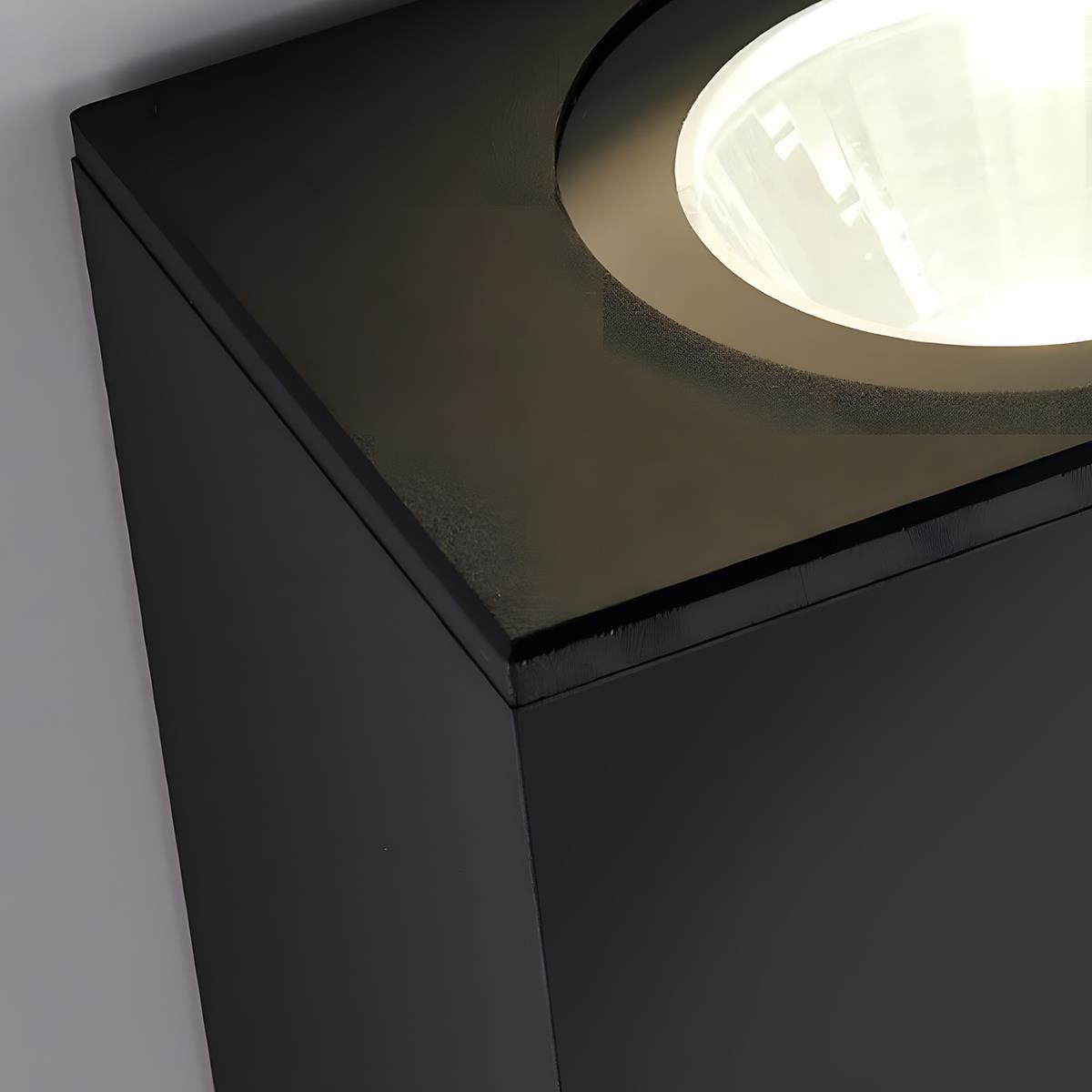 Luminaires muraux extérieurs rectangulaires étanches haut et bas