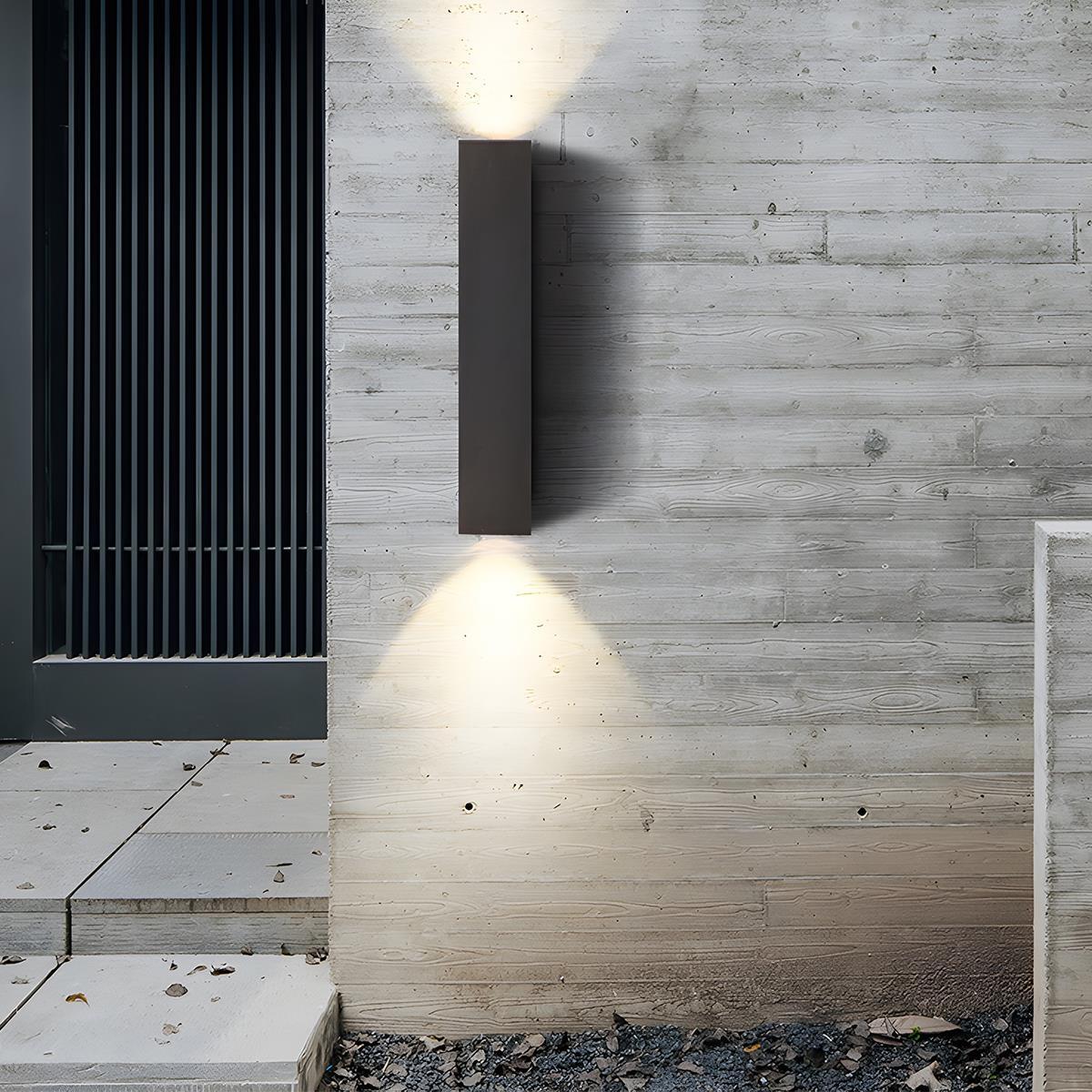 Luminaires muraux extérieurs rectangulaires étanches haut et bas