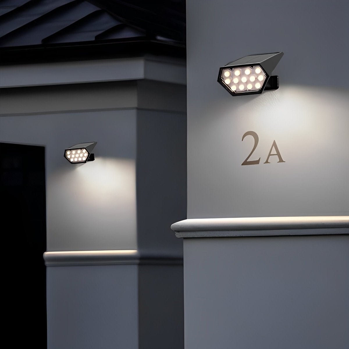 Projecteur de paysage moderne étanche à LED solaire ajustable